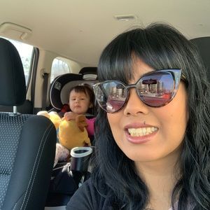 Meet your Posher, Christine